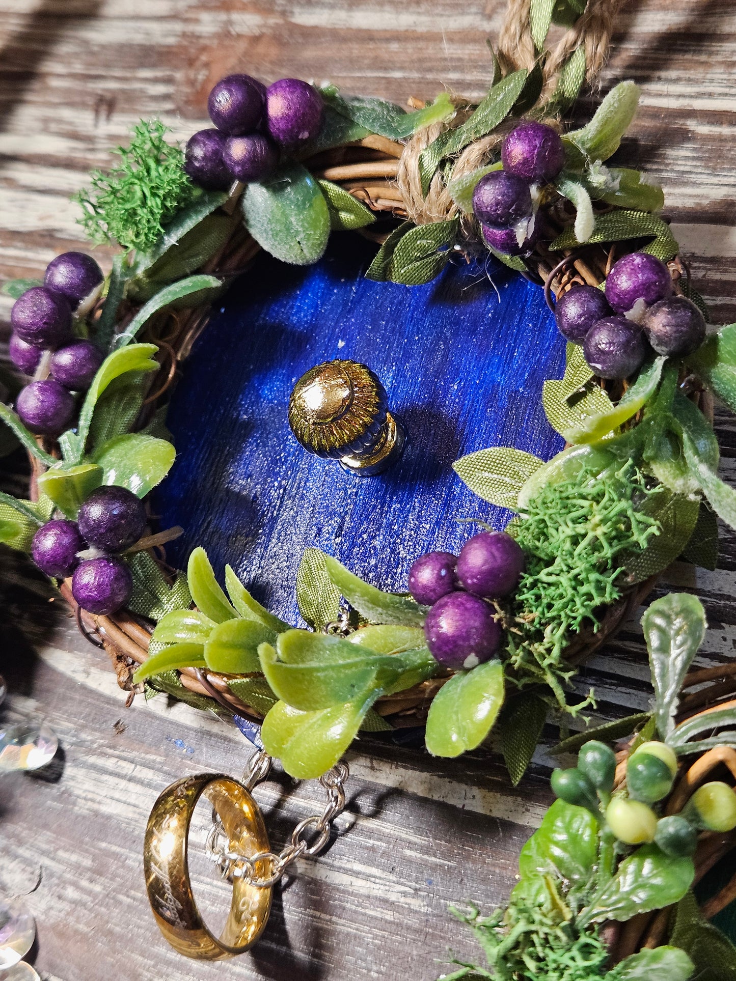 Mini shire door wreath