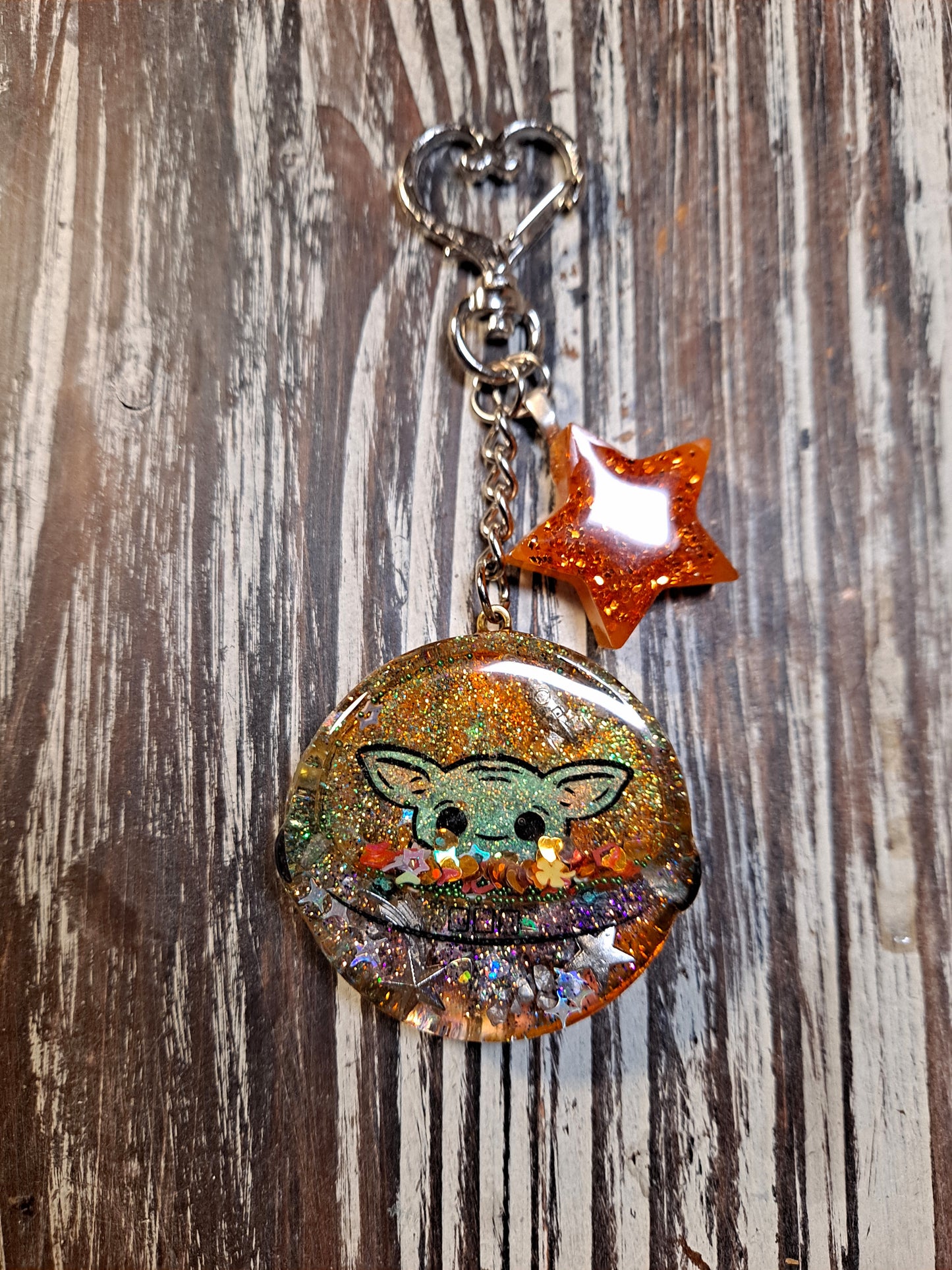 Baby green bean resin shaker keychain